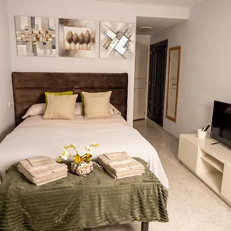 Maite Sky - Beachfront Benalmádena